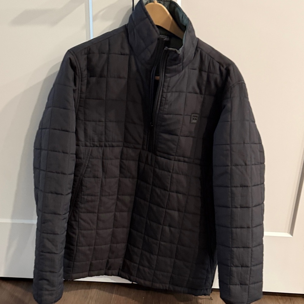 Billabong Men's reversible Quilted pullover Puffer Jacket